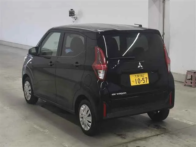 Mitsubishi eK Wagon B33W 2025